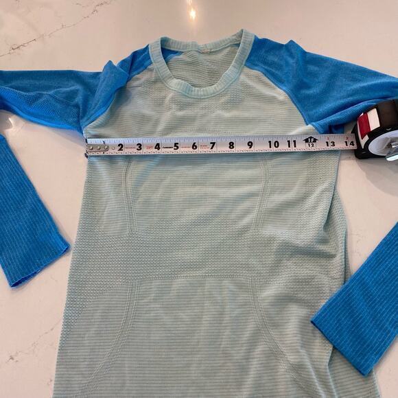 Lululemon Long Sleeve Shirt‎ Size 6 - Picture 5 of 7